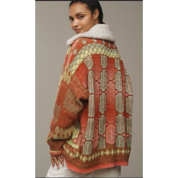 Anthropologie Sweaters - Anthropologie Cozy Multicolor Knit Cardigan with Faux Fur Collar‎ Size Medium